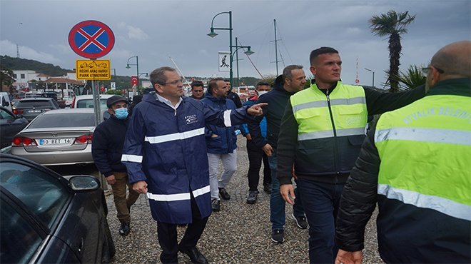 FIRTINA AYVALIK’I VURDU