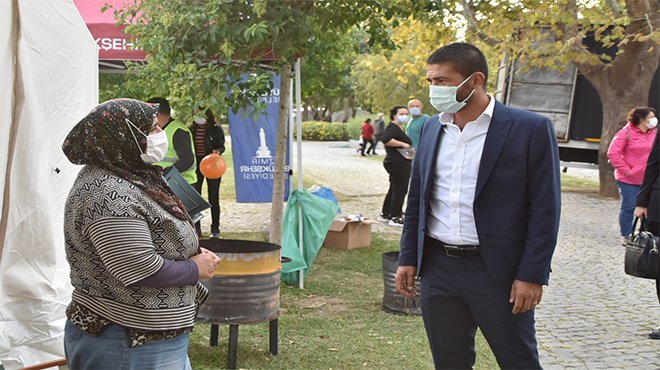 FOÇA BELEDİYESİ’NDEN DEPREM DAYANIŞMASINA DESTEK