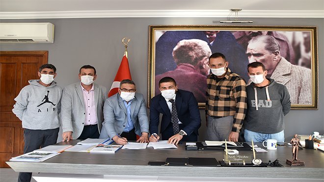 FOÇA BELEDİYESİ VE DİSK GENEL-İŞ İZMİR 4 NO’LU ŞUBE SÖZLEŞME İMZALADI