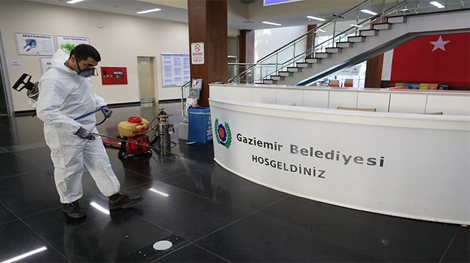 Gaziemir Belediyesi Koronavirüs için ilaçlama ekibi kurdu