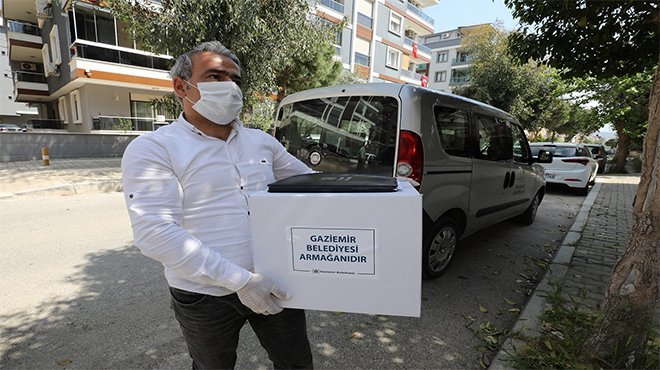 Gaziemir’de bin 200 aileye gıda yardımı