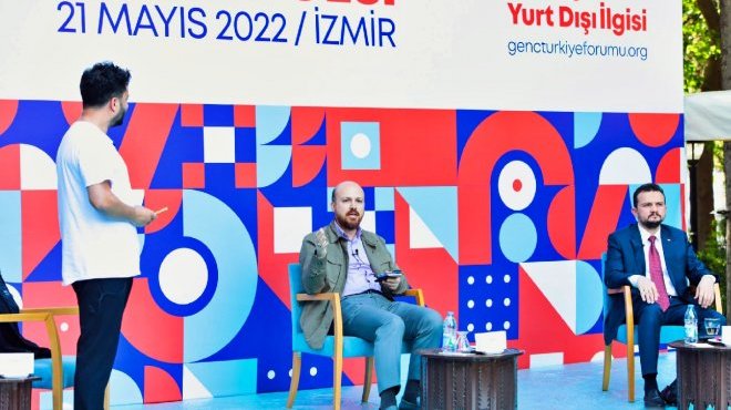 Genç Türkiye Forumu'nun İzmir ayağı tamamlandı