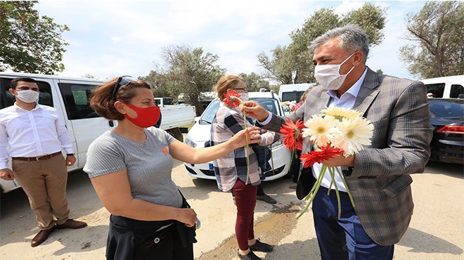 Güzelbahçe’de Farklı 1 Mayıs töreni