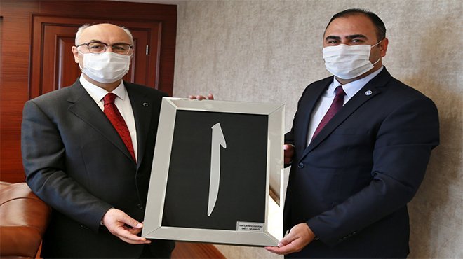 Hak-İş’ten Vali Köşger’e hayırlı olsun Ziyareti