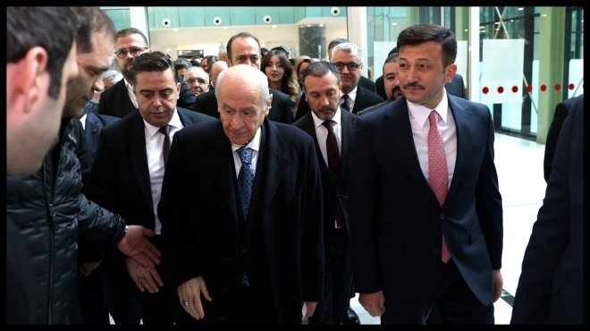 HAMZA DAĞ, DEVLET BAHÇELİ’Yİ KARŞILADI…