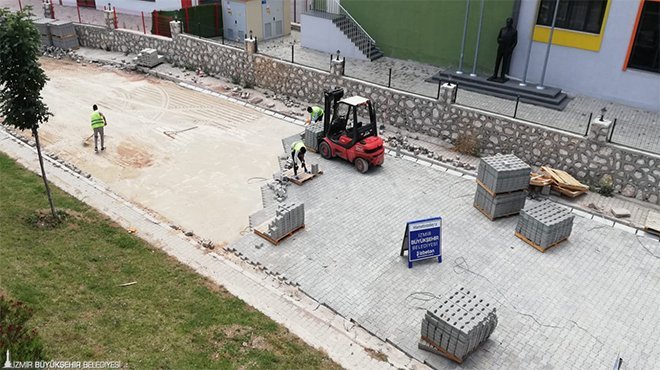 Hayat durdu üretim durmadı