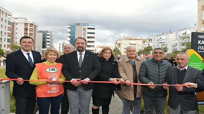 Hayrettin Karaca Parkı açıldı