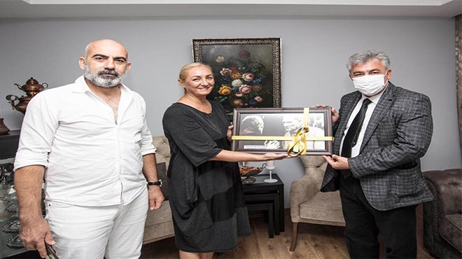Hayvan Dostu Gündüz Çiftine Başkandan ‘İnce’ Ziyaret