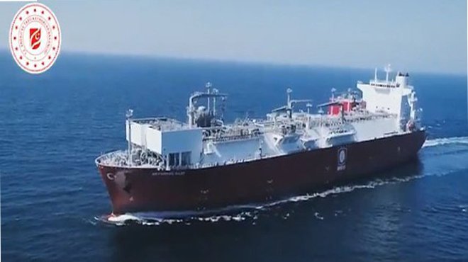 İlk doğalgaz depolama ve sıvılaştırma gemisi Türkiye'de