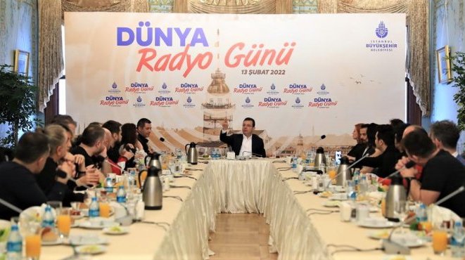 İmamoğlu, radyocularla buluştu...