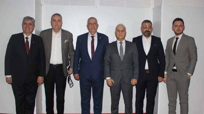 İşadamları Konut Yapı Kooperatifi yönetimi güven tazeledi 