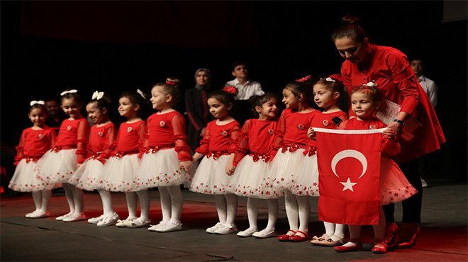 İstiklal Marşımızın kabulü yıldönümü Bergama’da anıldı