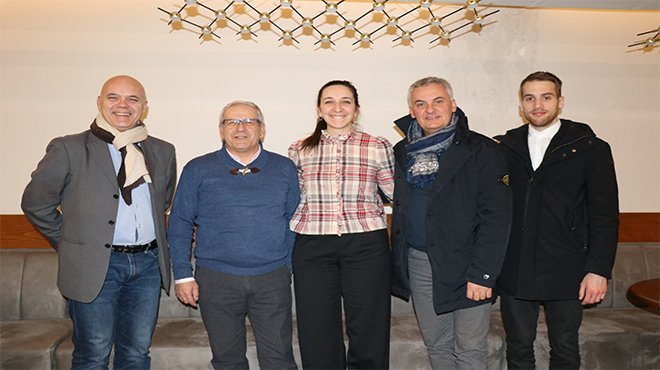 İtalyan mobilya devleri Egeli mobilyacılar ile ortaklık yapmak istiyor