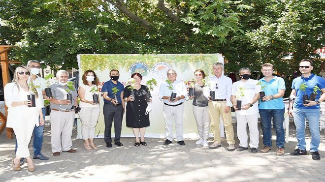 İTB, Karaburun Sultaniye üzümünü geleceğe taşıdı