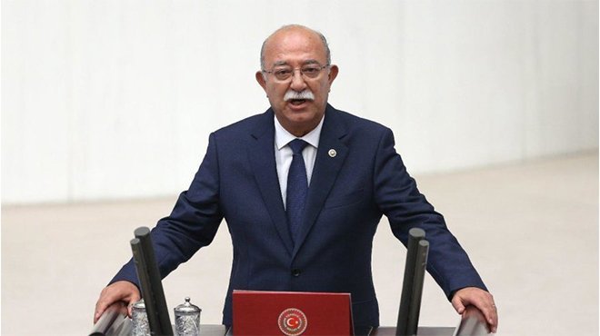 İyi Parti'de istifa