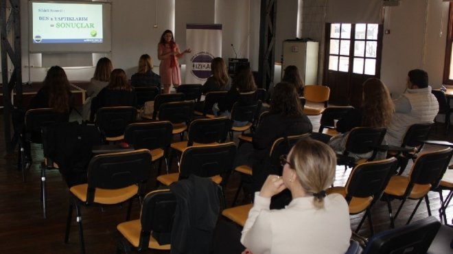 İZİKAD’dan gençlere eğitim kampı