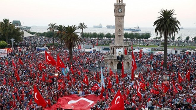 İZMİR'DE 15 TEMMUZ DEMOKRASİ VE MİLLÎ BİRLİK GÜNÜ PROGRAMI