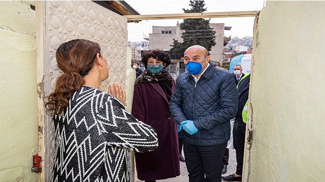 İzmir’de büyük dayanışmayı Başkan Soyer başlattı 