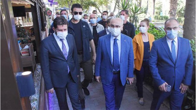 İzmir'de Covid-19 tedbirleri denetimi