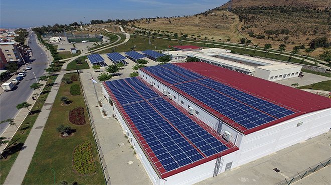 İzmir’de dört tesise daha güneş enerjisi 