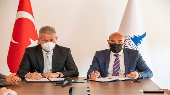 İzmir'de kırtasiyecilere destek