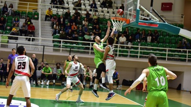 İzmir’de Manisa BBSK rüzgarı