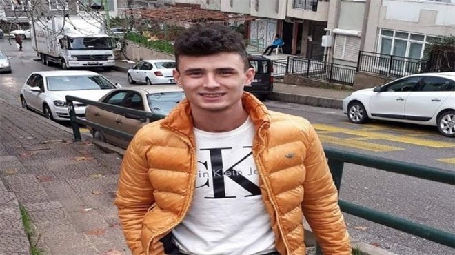 İzmir'de moto kuryelerin kavgası kanlı bitti: 1 ölü