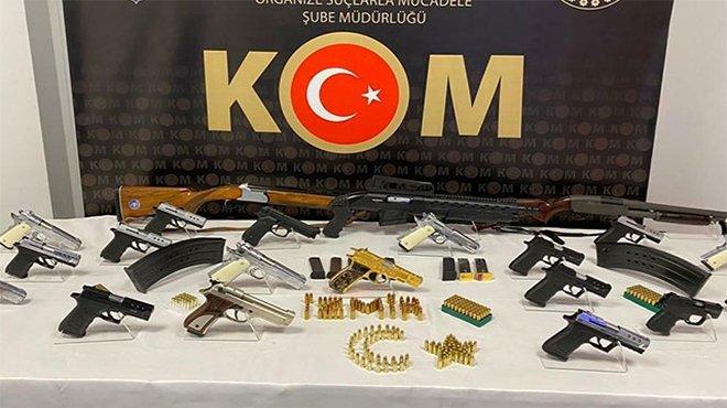İzmir'de organize suç örgütlerine operasyon: 21 gözaltı
