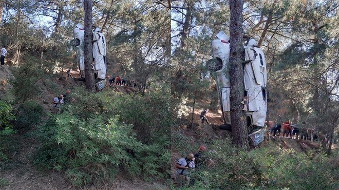İzmir'de türbe ziyareti dönüşü feci kaza