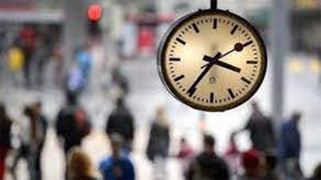  İzmir'de Valilikten mesai değişikliği kararı