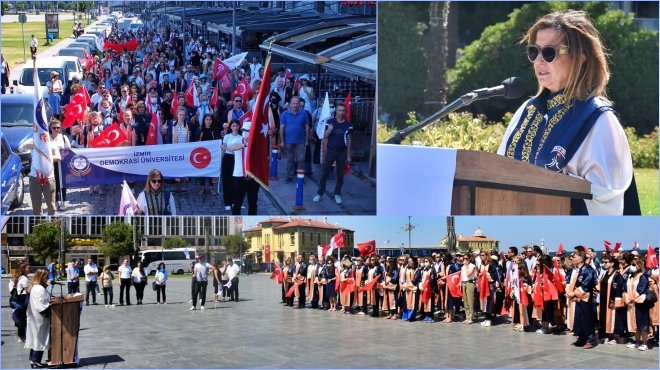 İzmir Demokrasi Üniversitesi’nden 'Demokrasi Yürüyüşü'