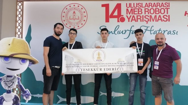 İzmir Esnafının gururu oldular…