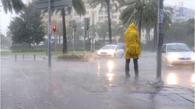 İzmir için kuvvetli sağanak uyarısı