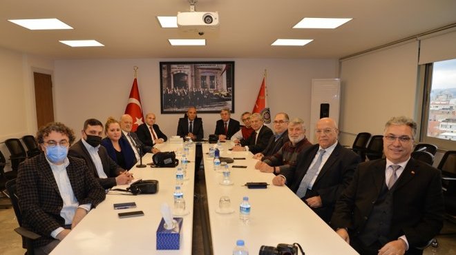 'İzmir, iyi şeylerle anılmalı'