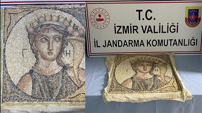 İzmir Kemalpaşa'da  2 bin yıllık mozaik ele geçirildi