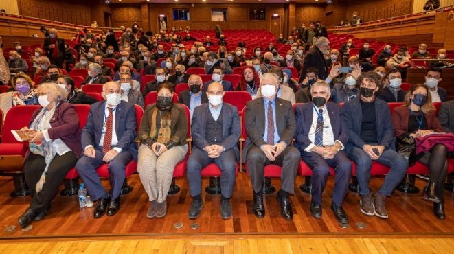 İzmir Kent Konseyi Başkanı Prof. Dr. Adnan Akyarlı oldu