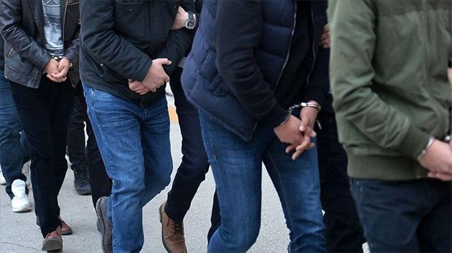 İzmir merkezli 6 ilde suç örgütü operasyonu: 74 gözaltı