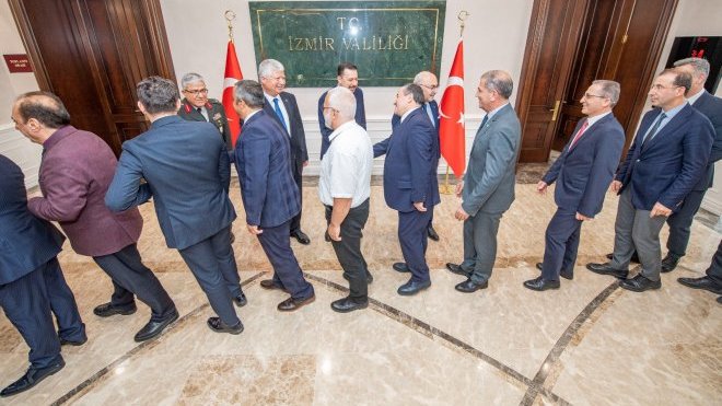 İzmir Valiliği’nde bayramlaşma merasimi