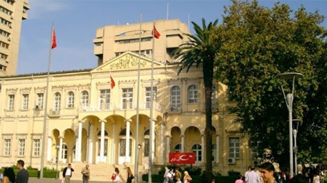 İzmir Valiliği'nden koronavirüs salgınına karşı 21 karar