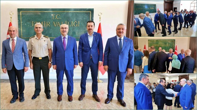 İzmir Valilik’te resmi bayramlaşma töreni yapıldı