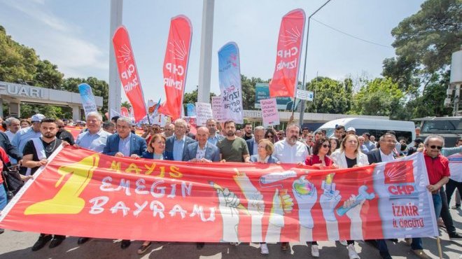 İzmirli emekçiler 1 Mayıs’ı Gündoğdu'da kutladı