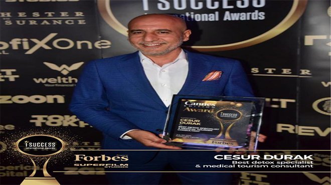 İzmirli işadamı Cesur Durak’a Fransa’dan ödül