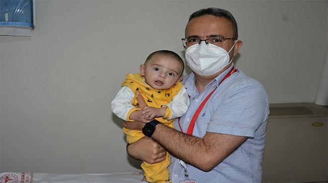 Kalp Ritim Bozukluğu olan 4 Aylık Bebek Tepecik Hastanesi’nde Sağlığına Kavuştu