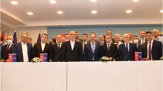 Kamu işçisinde taban ücret 4 bin 100 TL oldu