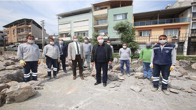 Karabağlar Belediyesi tüm gücüyle sahada