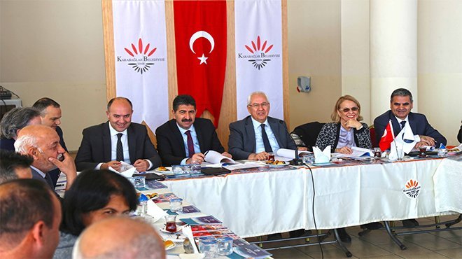 Karabağlar'da bölgesel muhtarlar toplantılarının dördüncüsü yapıldı