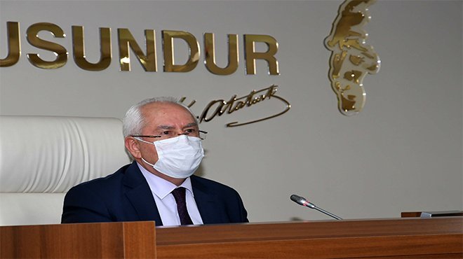 Karabağlar Gençlik Merkezi’ne Atatürk adı verildi