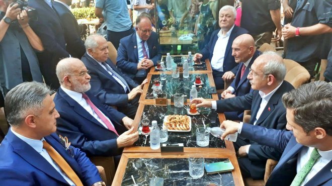 Karamollaoğlu ve Kılıçdaroğlu İzmir’de bir araya geldi…