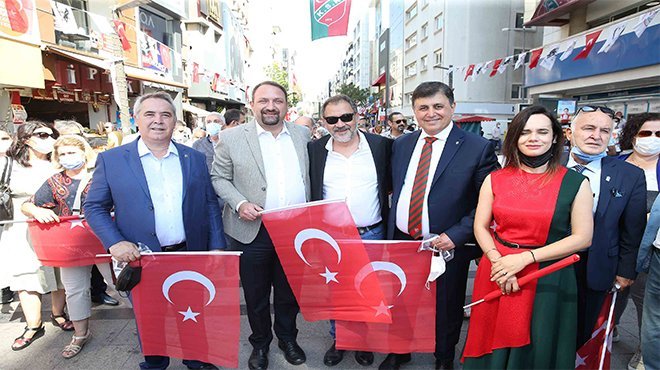 Karşıyaka’da 24 Haziran coşkusu başladı