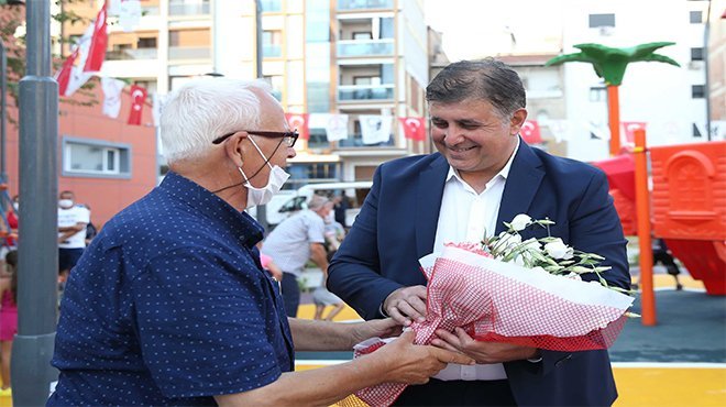 Karşıyaka’da Ali Çelenay Parkı hizmete açıldı